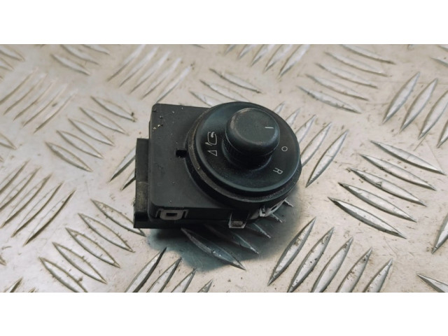 Включатель зеркал