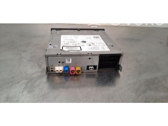 Радио/ проигрыватель CD/DVD / навигация 5Q0035864A, SKZAZ2R8814006 Skoda Fabia Mk3 (NJ)