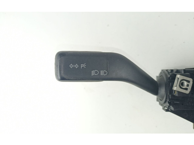 Ручка стеклоочистителей    Volkswagen Caddy