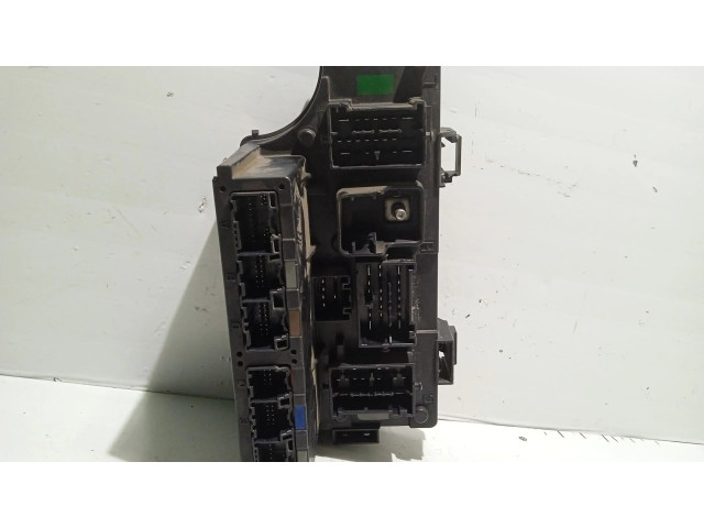 Pojistková skříňka Řídící jednotka BSM P04692207AE, 5KG1F6L2 Dodge Caliber 2007