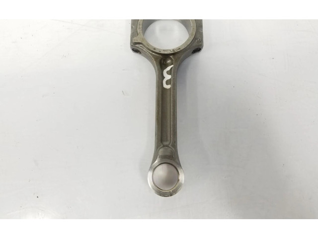 Шатун  121000353R, 8201595491    Dacia Sandero  