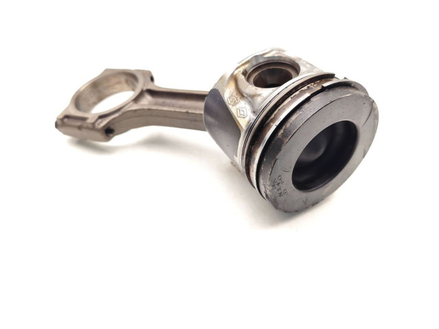  Поршень с шатуном M9R760 M9R760  Nissan X-Trail T31  