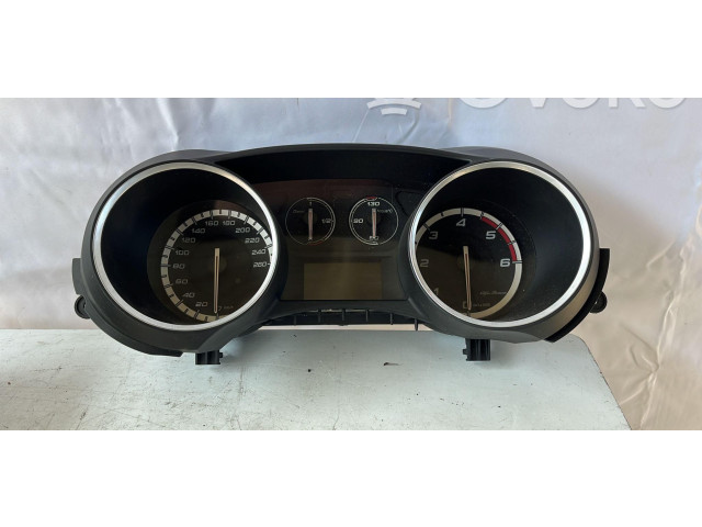 Панель приборов 50521957, 50521957   Alfa Romeo Giulietta       