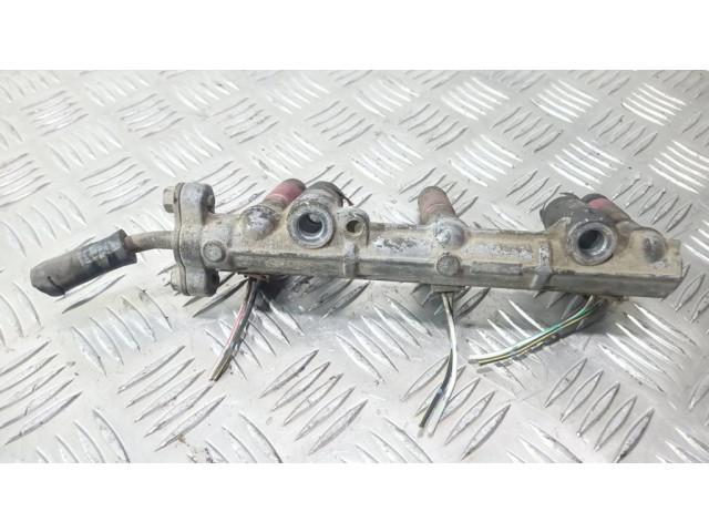 Vstřikovací lišta Daihatsu Sirion pro benzínový motor 1.0 Nr.413