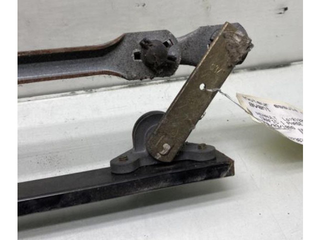 Моторчик дворников 7701028239    Renault Trafic I