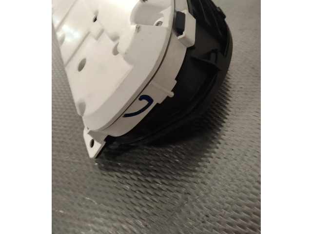 Панель приборов 2574301271, 8100A197 Mitsubishi Grandis