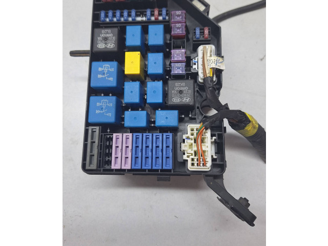 Pojistková skříňka 91226-2E120, 2E120 Hyundai Tucson JM 2008