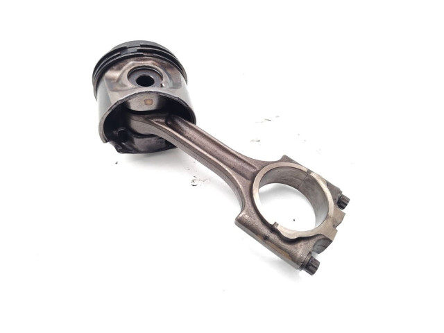  Поршень с шатуном D5244T4 D5244T4  Volvo XC90  