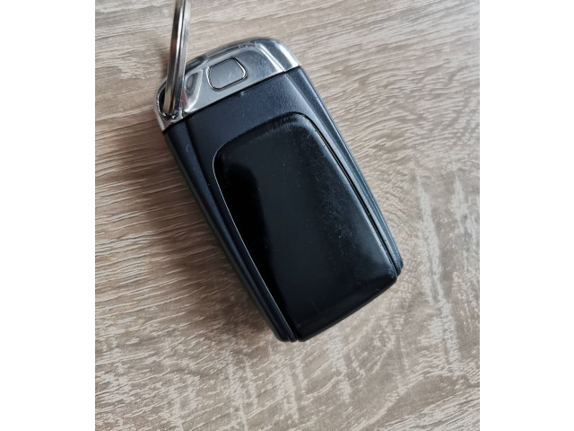 Pojistková skříňka 4H0907348C Audi A8 S8 D4 4H 2010