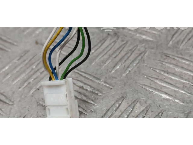 Зеркало электрическое        Dacia Duster  2010 - 2017 года   