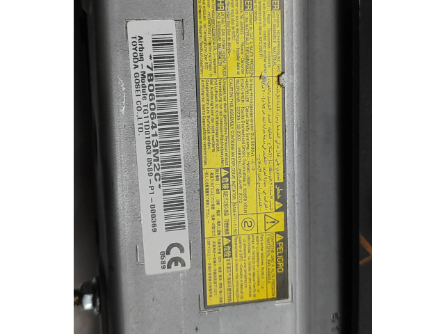 Подушка безопасности для колен 7B0606413M2 Lexus IS III XE30