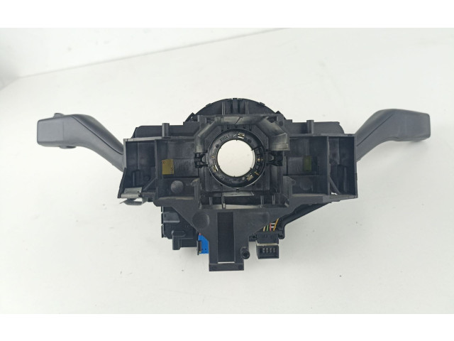 Ручка стеклоочистителей    Volkswagen Caddy