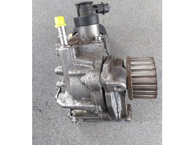 Топливный насос