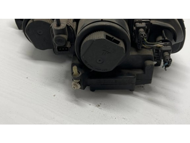 Передняя фара