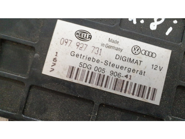 Блок управления двигателя 5DG005906, 097927731   Audi 100 S4 C4