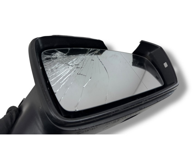 Zpětné zrcátko Volkswagen Tiguan 2021 A051801, E8047979