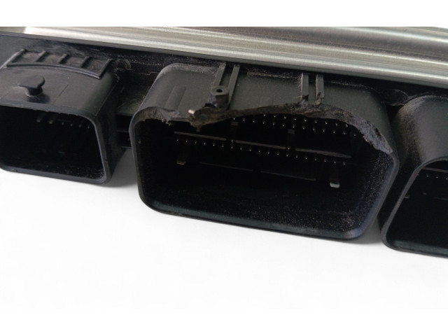 Блок управления двигателем Блок управления 237104328S, 0281036484 Dacia Duster