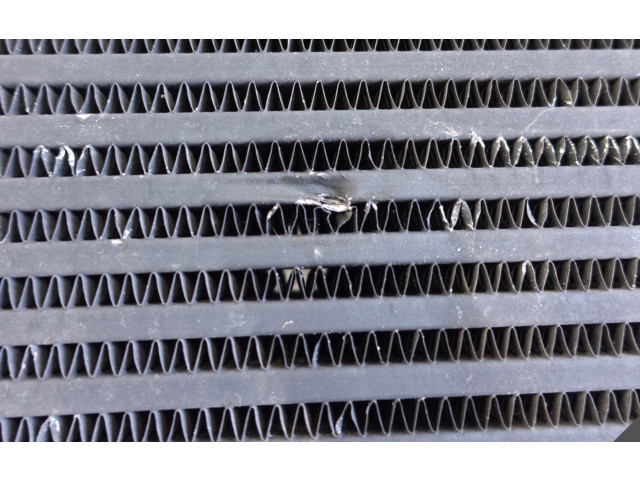 Интеркулер 5953770 Jeep Grand Cherokee