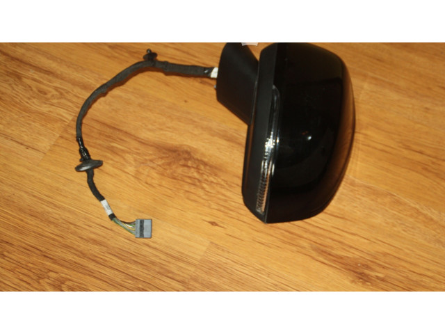 Зеркало электрическое Volvo XC40 - года