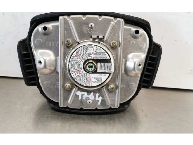 Подушка безопасности водителя 4B0880201Q Audi A4 Allroad