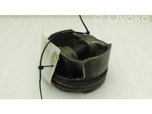 Поршень N55B30A BMW X5M E70 для бензинового двигателя 3.5