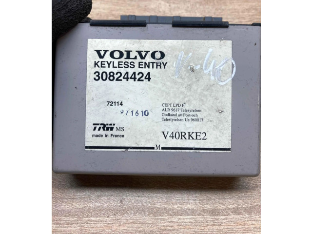 Блок управления 30824424 Volvo S40, V40