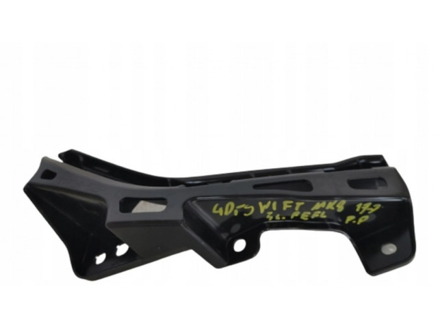 Передний держатель бампера