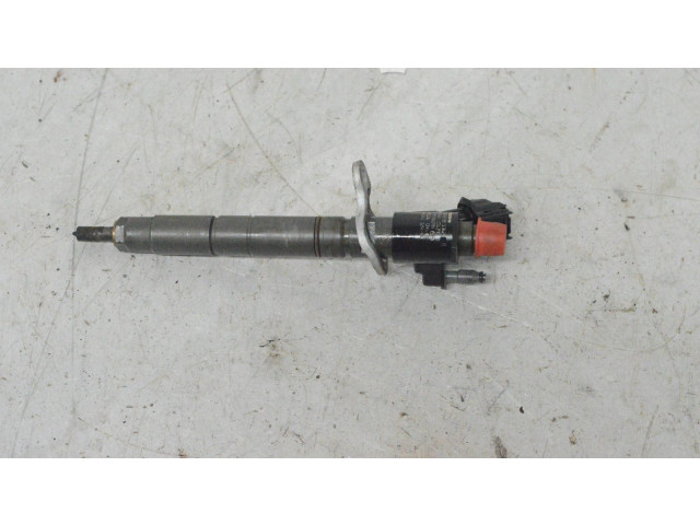 Форсунка 31303238 Volvo V70 D5204T2