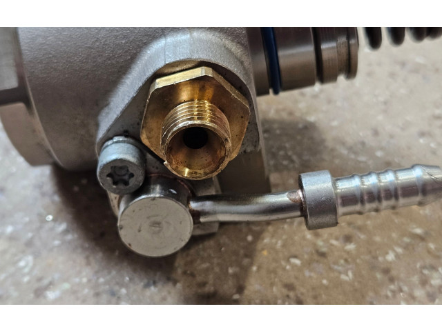 Vstřikovací čerpadlo 06E127026D Audi A8 S8 D4 4H