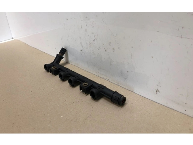 Vstřikovací lišta 3219018301, 3219018301 Fiat Panda II 187.A.1000