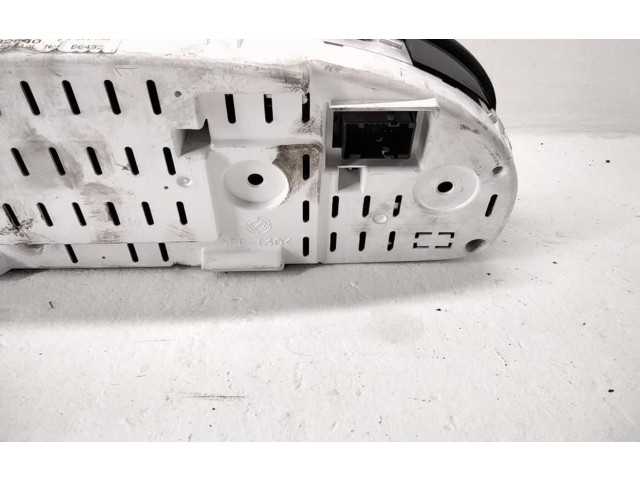 Přístrojová deska Lancia Thesis 2005 841C000