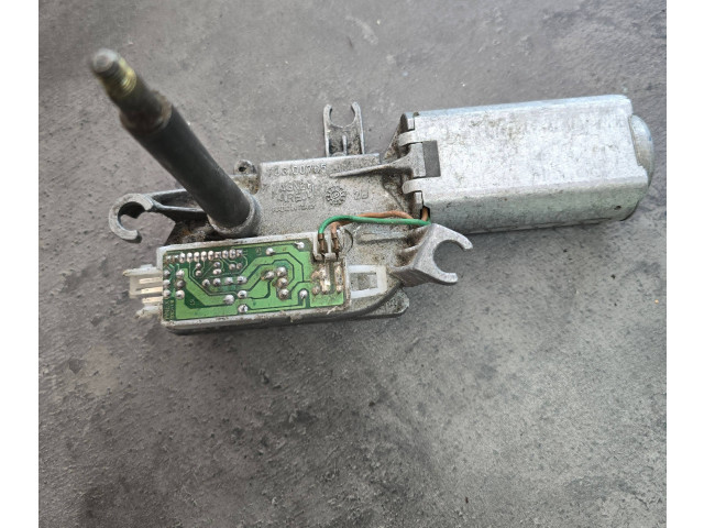 Моторчик заднего дворника 79300785 Fiat Marea