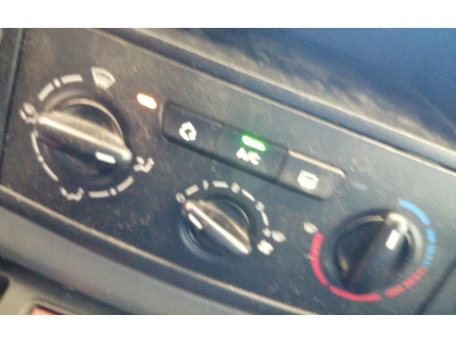 Блок управления климат-контролем 9804091180 Citroen Berlingo