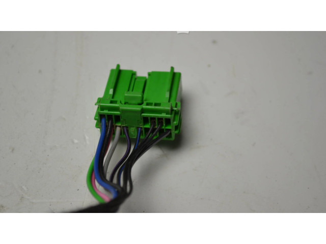 Зеркало электрическое        Volvo C30  2010 - 2013 года   