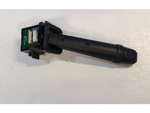 Ручка стеклоочистителей 30768101   Volvo XC90