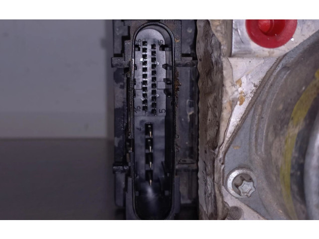 Jednotka ABS 8201011838 Renault Kangoo I 2011