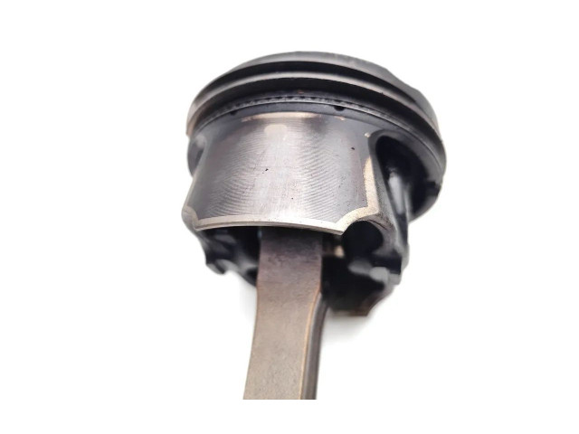 Píst CM5G6205EC Ford Fiesta