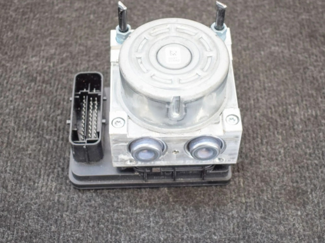 Блок АБС 68916126891611 BMW 1 F20 F21 2011-2019 года