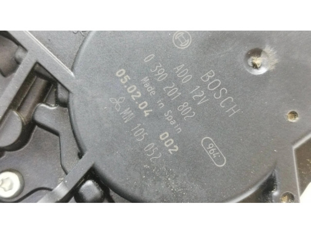 Моторчик заднего дворника MN105052, 0390201802    Mitsubishi Colt