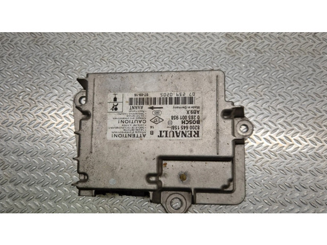 Блок подушек безопасности 8200645158, 0285001958   Renault Clio III
