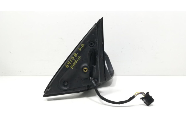 Зеркало электрическое        Skoda Fabia Mk3 (NJ)  2015 - 2021 года   