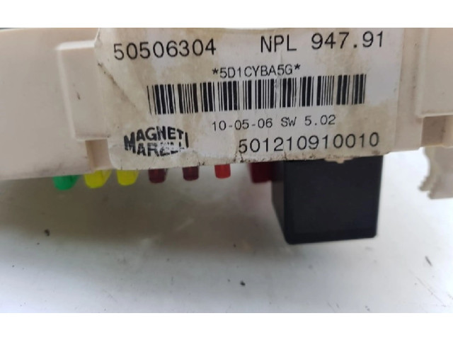 Блок предохранителей 50506304, 501210910010 Alfa Romeo GT