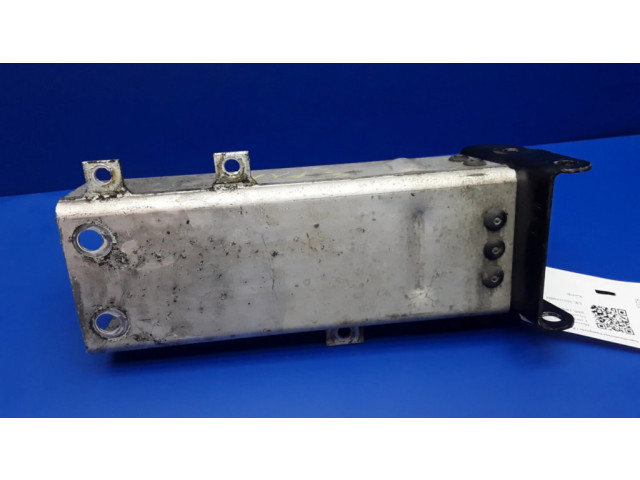 Передний aмортизатор бампера