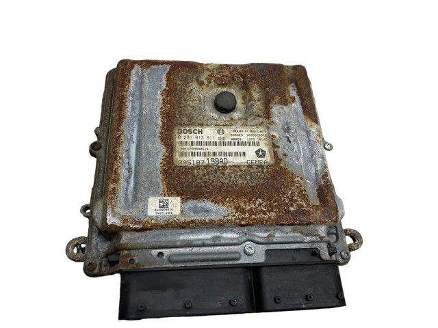 Блок управления двигателя 0281013911, P05187198AD   Jeep Grand Cherokee (WK)