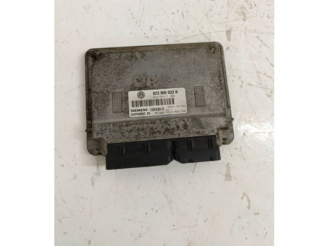 Блок управления двигателя 023906033B   Volkswagen Transporter - Caravelle T4