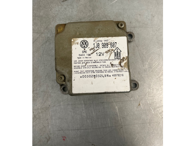 Блок подушек безопасности 1J0909607, 48970216 Volkswagen PASSAT B5.5