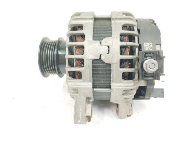 Генератор 30659580, 0125812009 Volvo V60