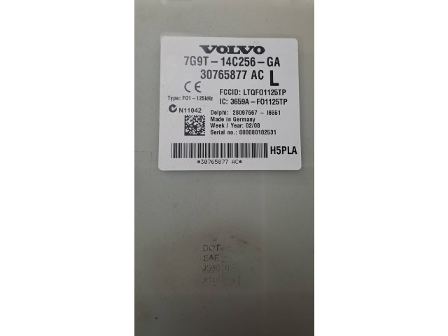 Блок предохранителей 7G9T14C256GA, 30765877AC   Volvo S80    