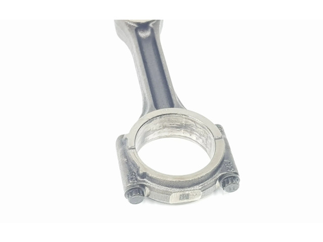 Шатун CRLB 04L105401A, 04L105401A    Skoda Superb B8 (3V)  