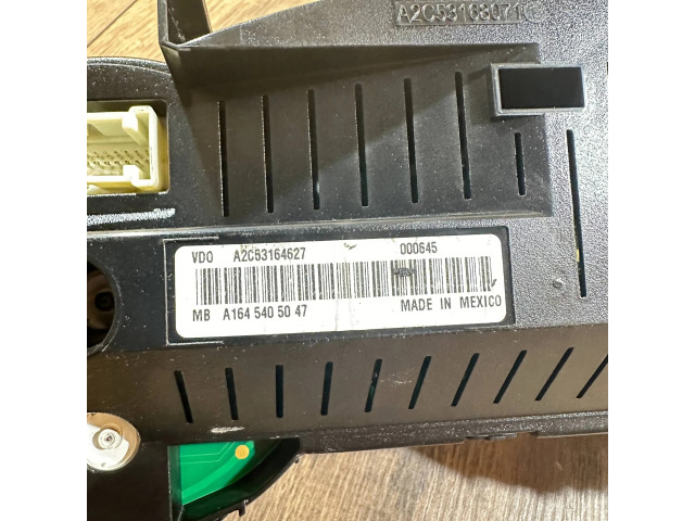 Панель приборов a1645405047, a1645402411   Mercedes-Benz GL X164       